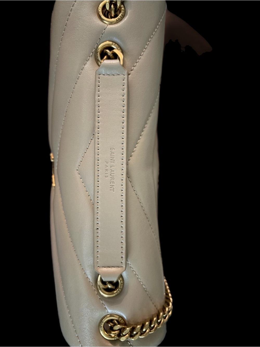 Yves Saint Laurent Cream Quilted Chevron Shoulder Bag with Gold YSL Hardware - Picture 3 of 11